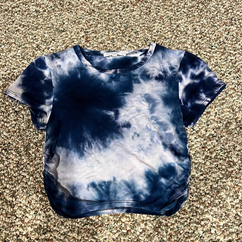 WOMENS TIE-DYE CROPPED BABY TEE